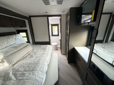 2027 Jayco Seneca photo 15