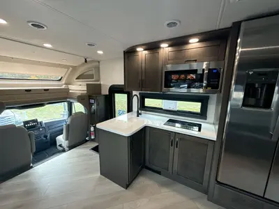 2027 Jayco Seneca photo 12