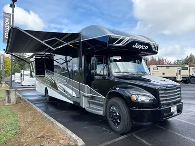 2027 Jayco Seneca photo 20