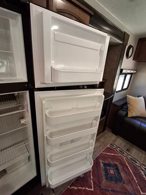 2018 COACHMEN FREEDOM EXPRESS LIBERTY EDITION photo 33