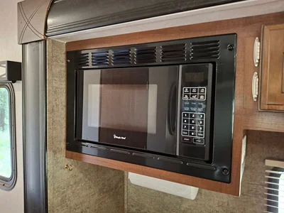 2018 COACHMEN FREEDOM EXPRESS LIBERTY EDITION photo 26