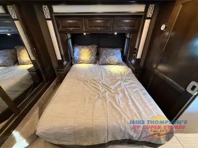 2019 Tiffin Motorhomes Allegro Breeze photo 16