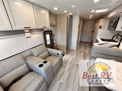 2027 Thor Motor Coach Palazzo photo 24