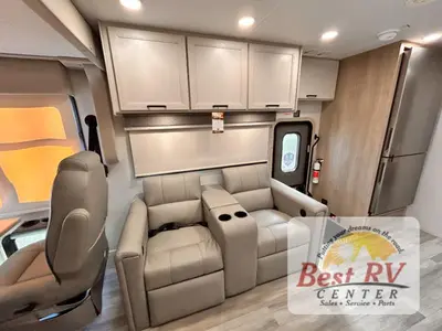 2027 Thor Motor Coach Palazzo photo 30