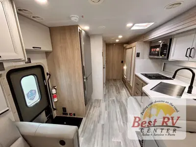 2027 Thor Motor Coach Palazzo photo 32