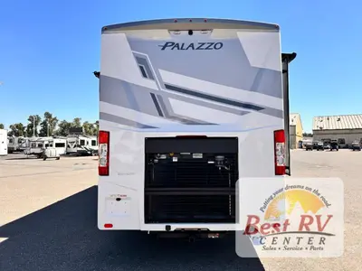2027 Thor Motor Coach Palazzo photo 4