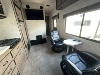 2019 Coachmen Adrenaline photo 35