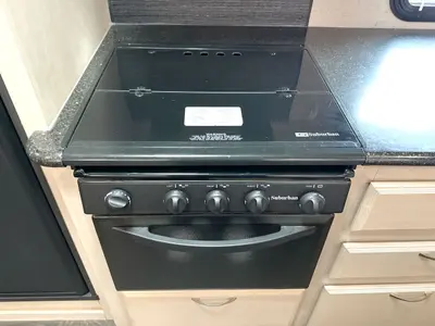 2019 Winnebago Minnie Plus photo 25
