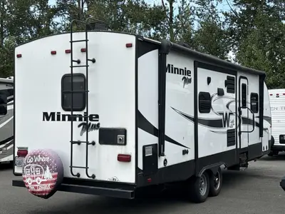 2019 Winnebago Minnie Plus photo 9
