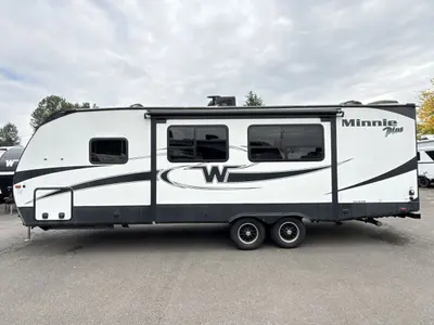 2019 Winnebago Minnie Plus photo 6