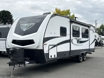 2019 Winnebago Minnie Plus photo 5
