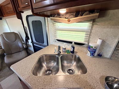 2014 FOREST RIVER GEORGETOWN photo 10