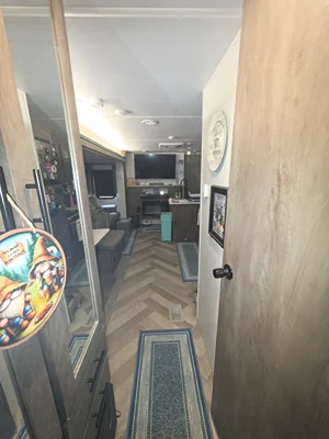 2021 FOREST RIVER SALEM photo 5