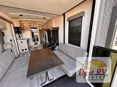 2025 Cruiser RV Corp Stryker photo 13