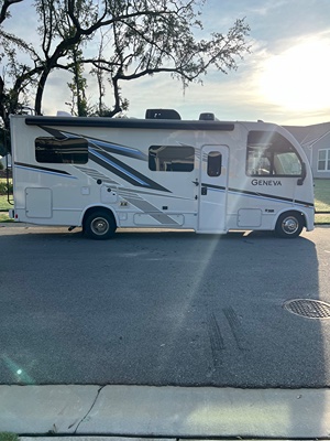 2025 THOR MOTOR COACH GENEVA CLASS A photo 2