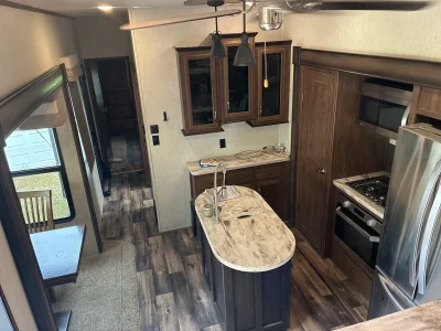 2019 FOREST RIVER SIERRA photo 4