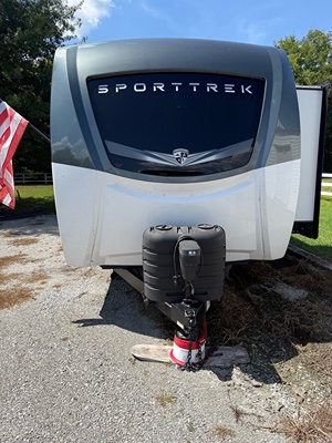 2025 VENTURE RV SPORTTREK TOURING photo 3