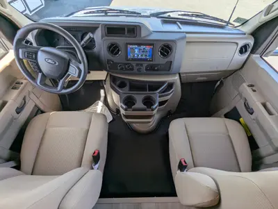 2027 Thor Motor Coach Four Winds photo 11