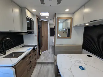 2027 Thor Motor Coach Four Winds photo 15