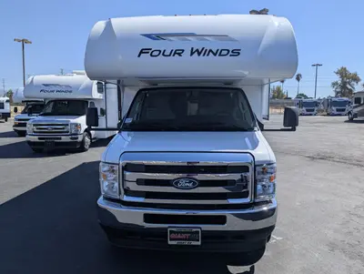 2027 Thor Motor Coach Four Winds photo 3