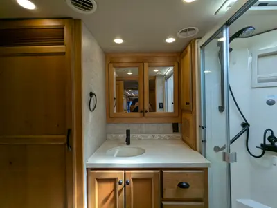 2023 Tiffin Motorhomes Allegro Red photo 31