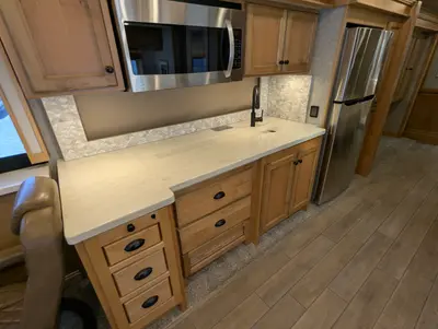 2023 Tiffin Motorhomes Allegro Red photo 15