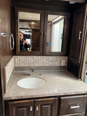 2018 TIFFIN MOTORHOMES PHAETON photo 8