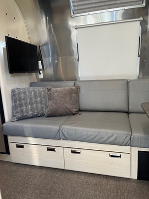 2021 AIRSTREAM FLYING CLOUD photo 3