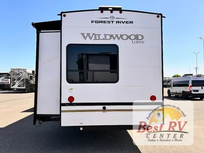 2027 Forest River Wildwood Lodge photo 4