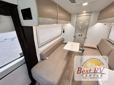 2027 Thor Motor Coach Tellaro photo 31