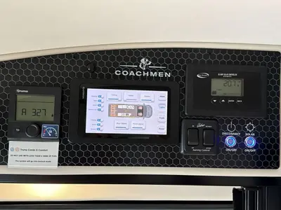 2027 Coachmen Beyond photo 28
