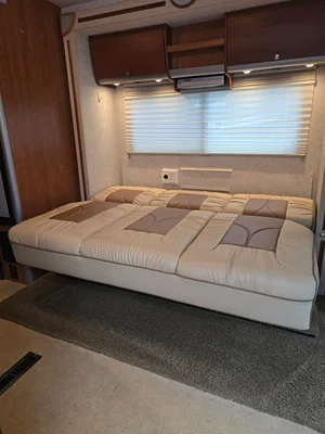 2006 ITASCA NAVION photo 6