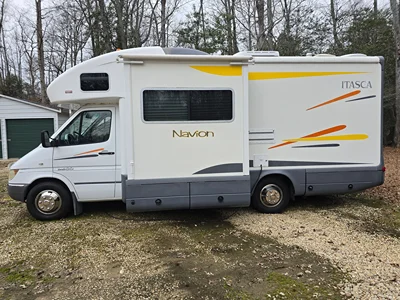 2006 ITASCA NAVION photo 2