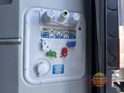 2026 Tiffin Motorhomes GH1 photo 33