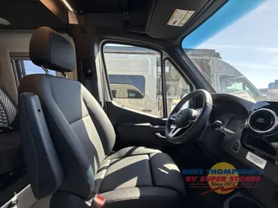2026 Tiffin Motorhomes GH1 photo 19