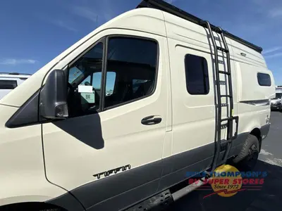 2026 Tiffin Motorhomes GH1 photo 5