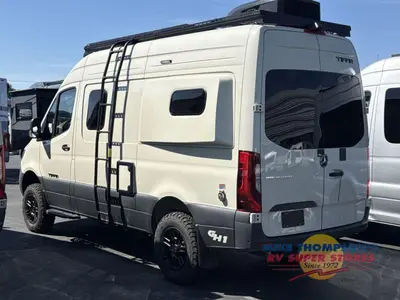 2026 Tiffin Motorhomes GH1 photo 6