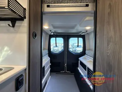 2026 Tiffin Motorhomes GH1 photo 28