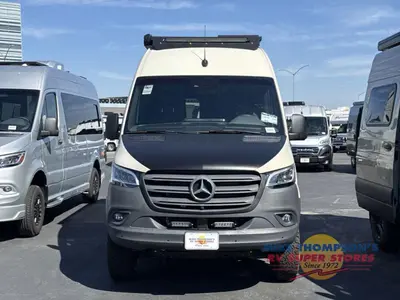 2026 Tiffin Motorhomes GH1 photo 10