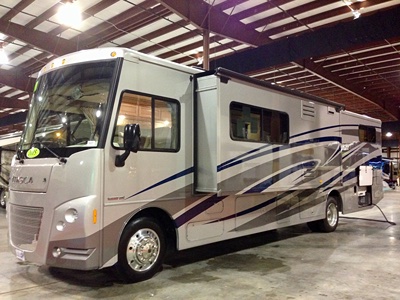 2015 WINNEBAGO ITASCA photo 6