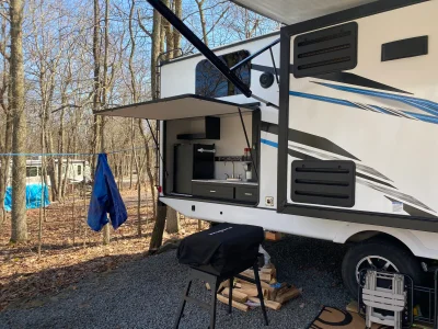 2022 COACHMEN FREEDOM EXPRESS LIBERTY EDITION photo 5