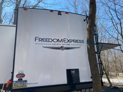 2022 COACHMEN FREEDOM EXPRESS LIBERTY EDITION photo 3