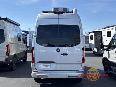 2026 Tiffin Motorhomes GT1 photo 13