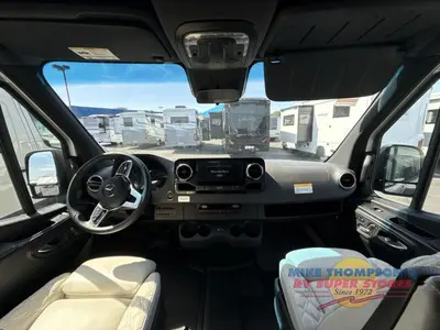 2026 Tiffin Motorhomes GT1 photo 16