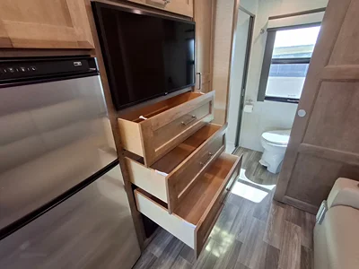 2023 TIFFIN MOTORHOMES WAYFARER photo 49