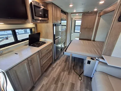 2023 TIFFIN MOTORHOMES WAYFARER photo 47