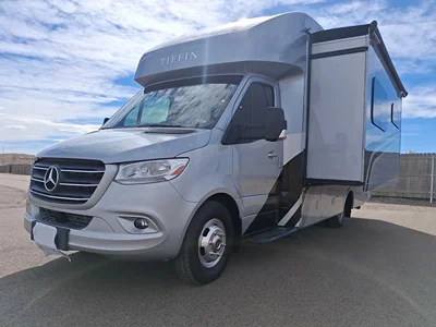 2023 TIFFIN MOTORHOMES WAYFARER exterior
