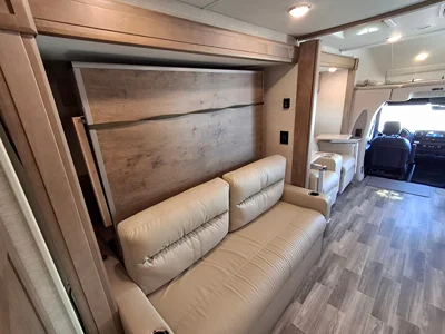 2023 TIFFIN MOTORHOMES WAYFARER photo 18