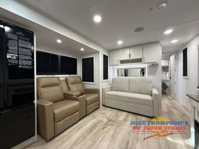 2026 Brinkley Model I photo 18