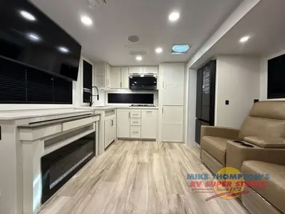 2026 Brinkley Model I photo 15